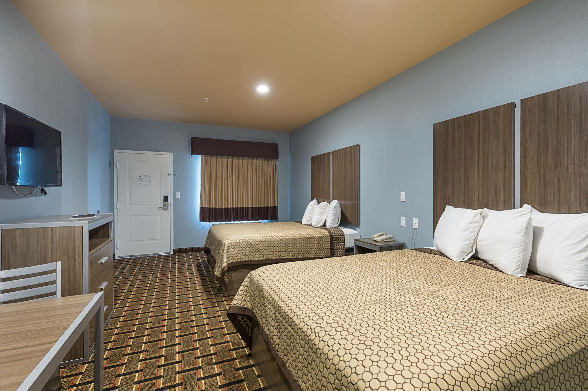 Scottish Inns & Suites - Crosby ภายนอก รูปภาพ